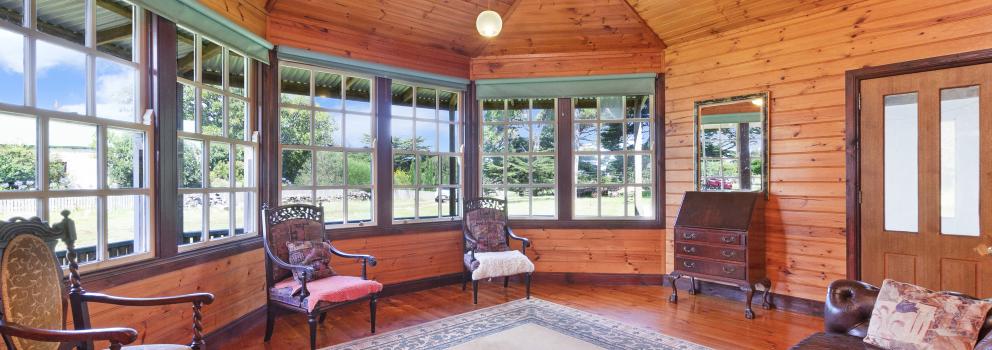 The Stables Farm Stay – Stay 3 Pay 2!! Extended!!